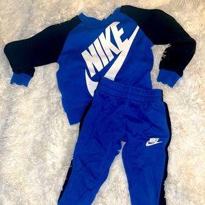 Nike sweat-shirt set